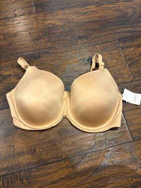 Auden Beige  T-Shirt Bra 40DD NWT **$1 w/ purchase of reg priced item**